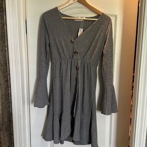 Cute fall mini dress.